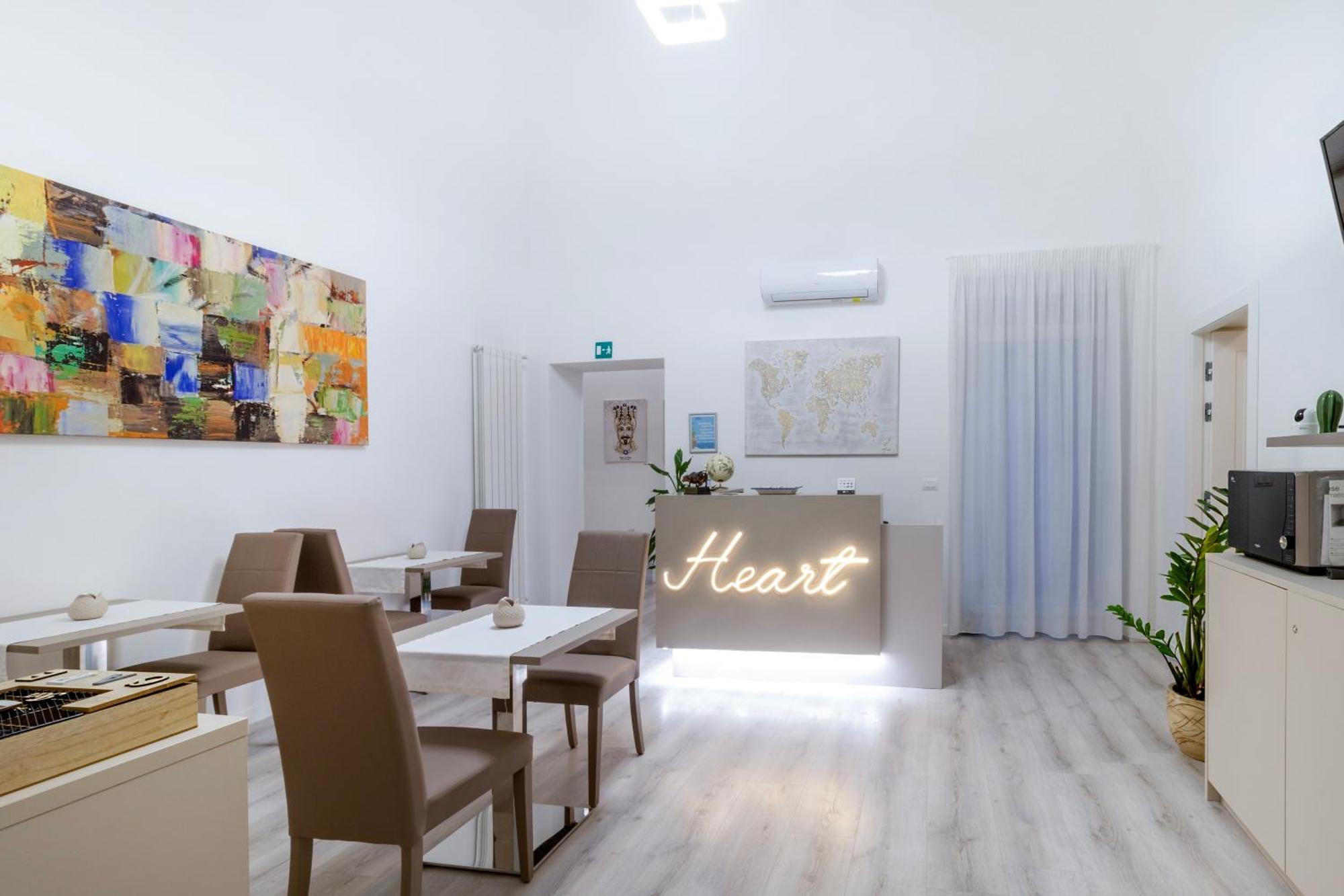 Heart City Rooms Катания Экстерьер фото